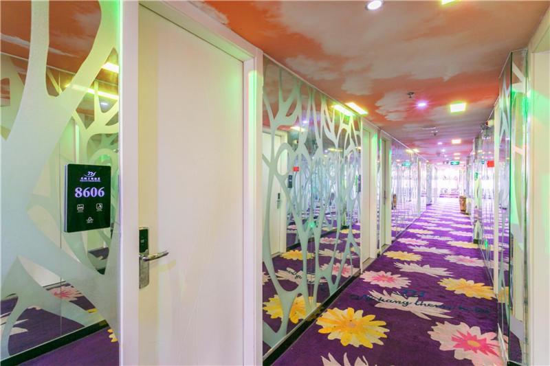 Ni Hang Hotel Sanghaj Kültér fotó